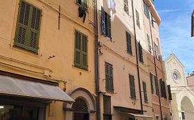 Bilocale In Centro